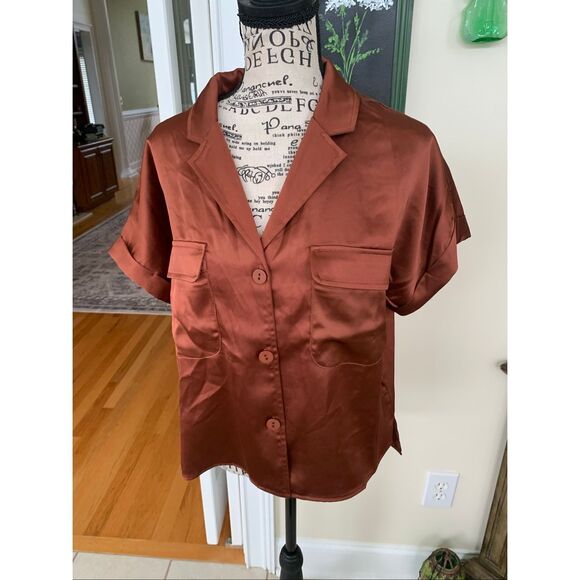 Rachel Zoe Satin Button Up Top NWT - Picture 5 of 7